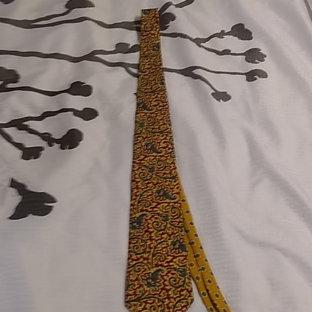 Tie